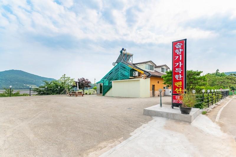 Ganghwa Island Pine Scented Pension-6