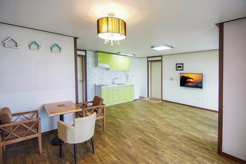 Daebudo Yeowoobyeol Pension-13