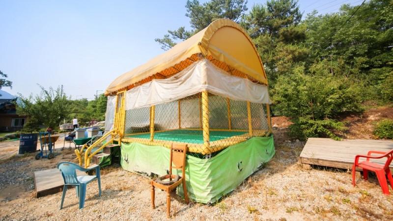 Pocheon Pine Tree Glamping Poolvilla-45
