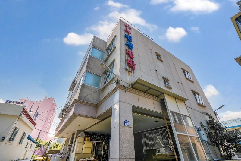 Busan Maru Guesthouse Pension