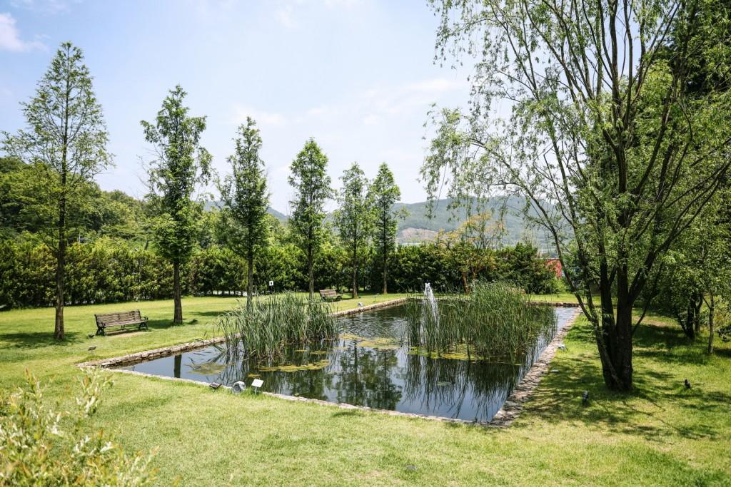 Eden Paradise Hotel Icheon-59