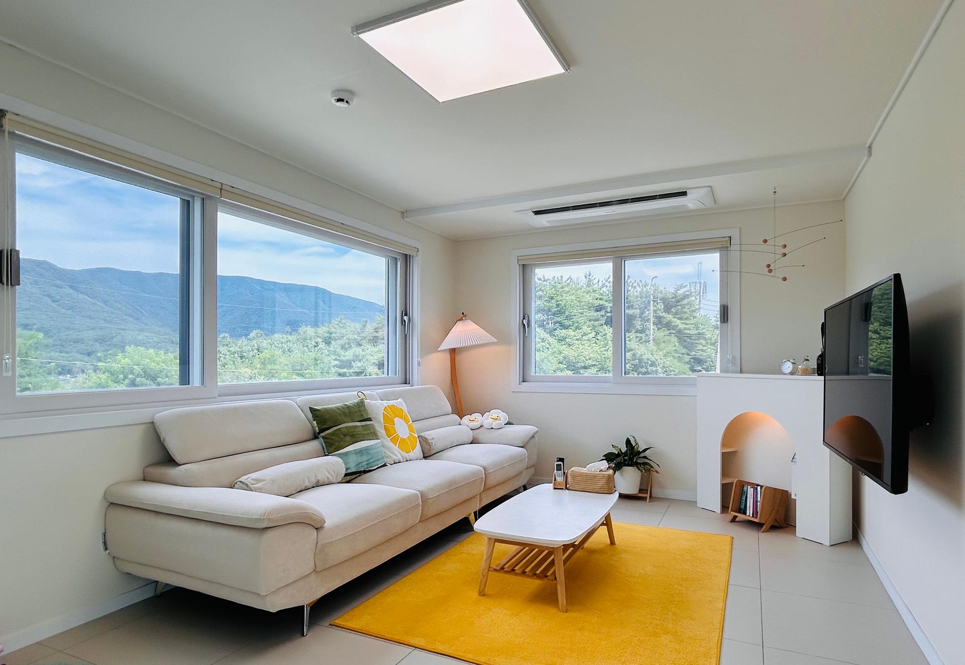 Gyeongju Adel Bongbong Pool Villa