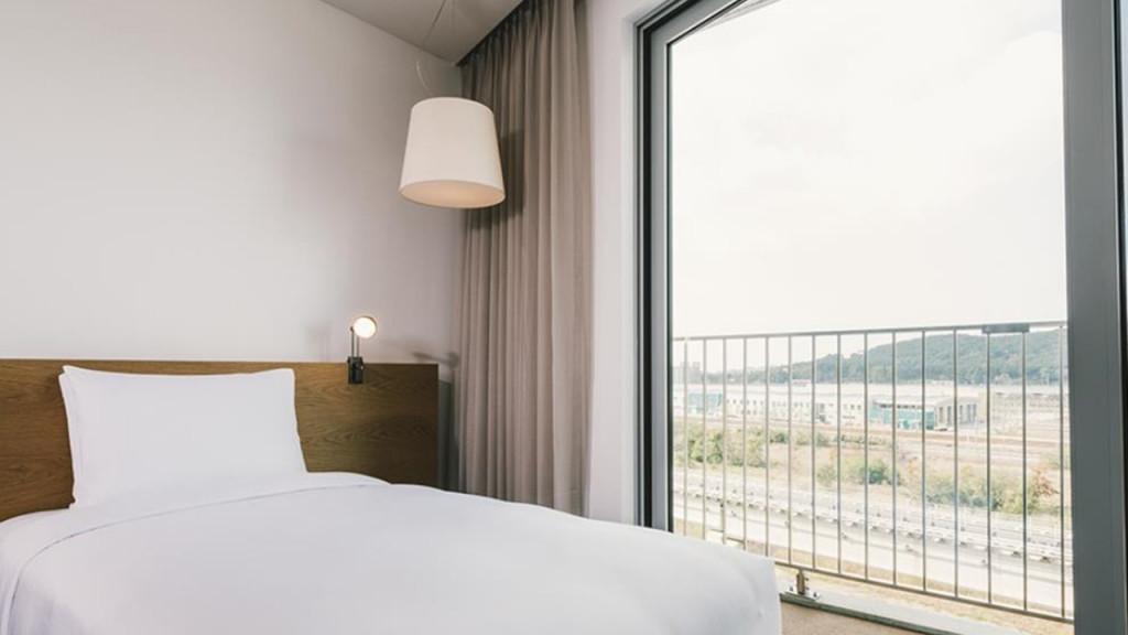 Nest Hotel Incheon-16