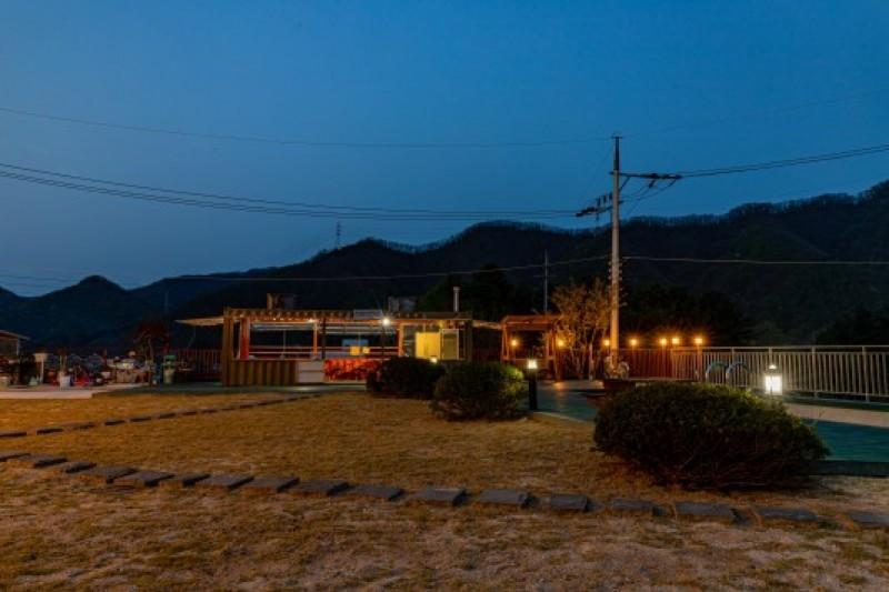 Gapyeong Seravi Pool Villa-38