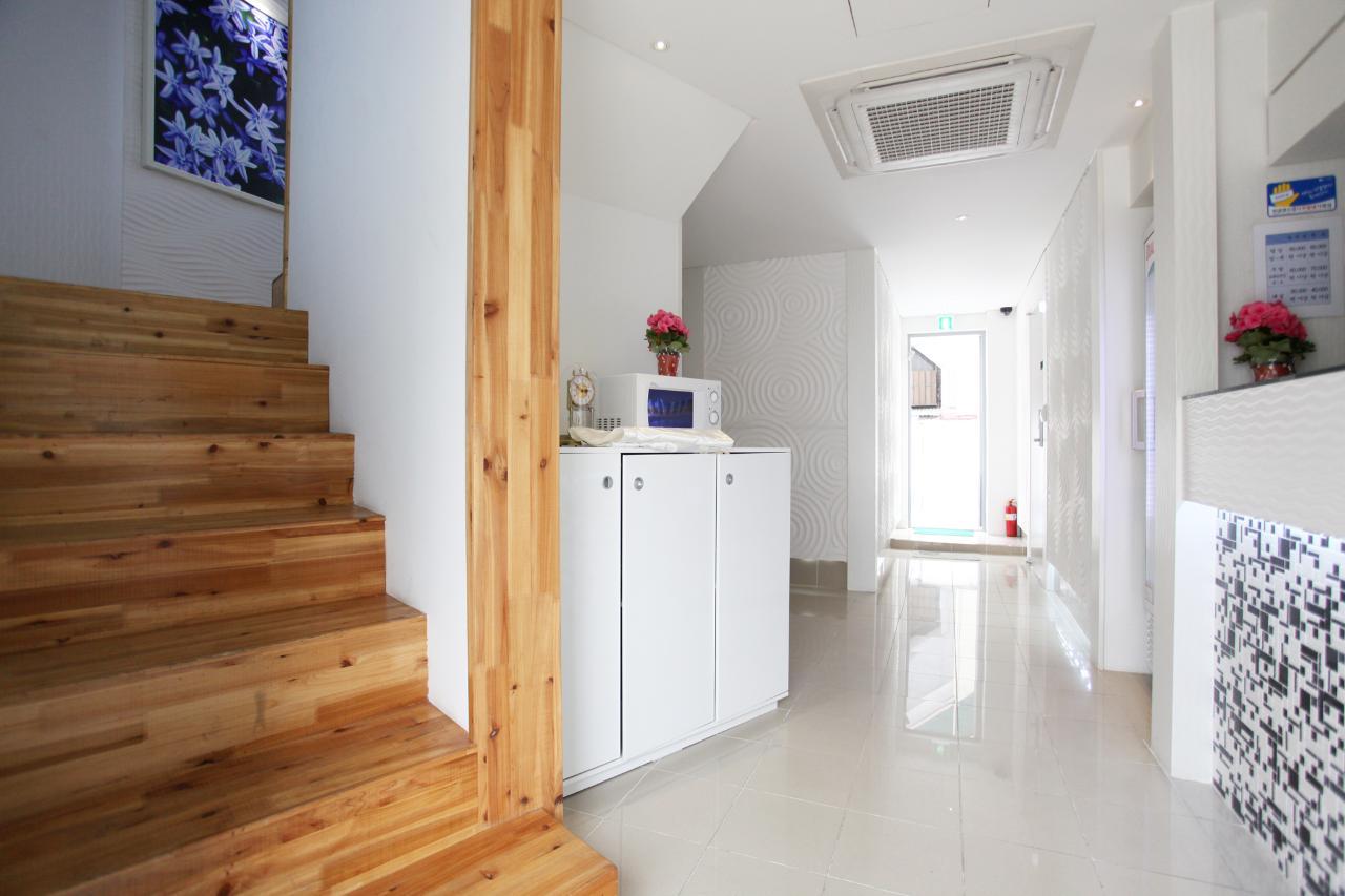 Lumiere Nabi Hotel (Seokgye Station, Seongbuk)-2