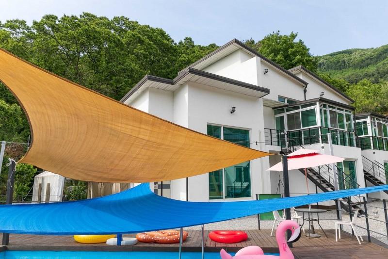 Gapyeong Kona Pension-9