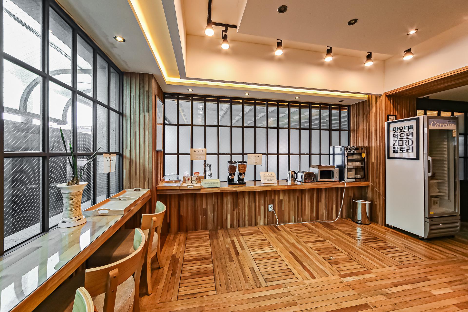 Busan Gangseo Sinho-dong V Hotel-3