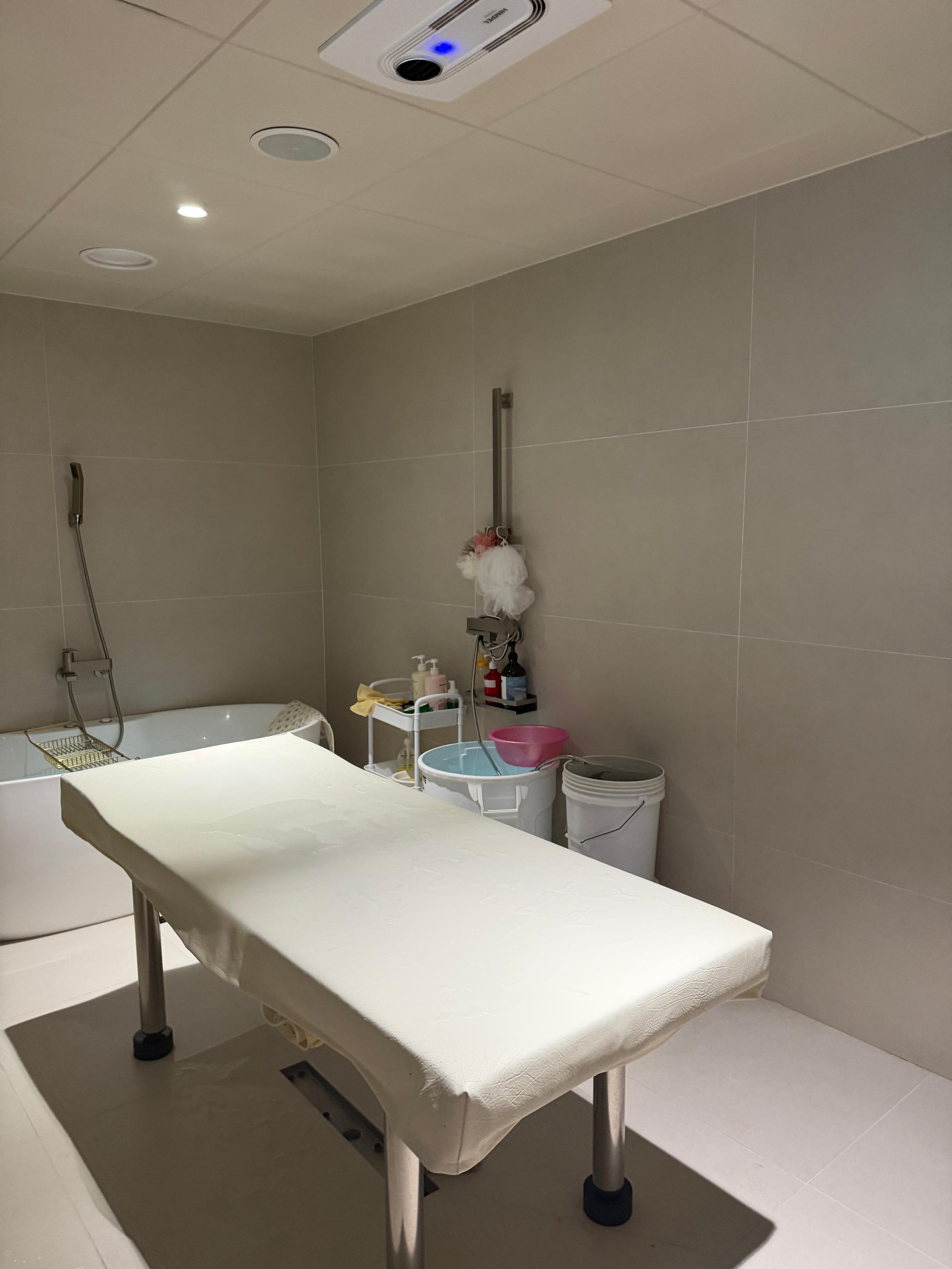 I Came Back to Seoul for a Bathhouse and I Have No Regrets