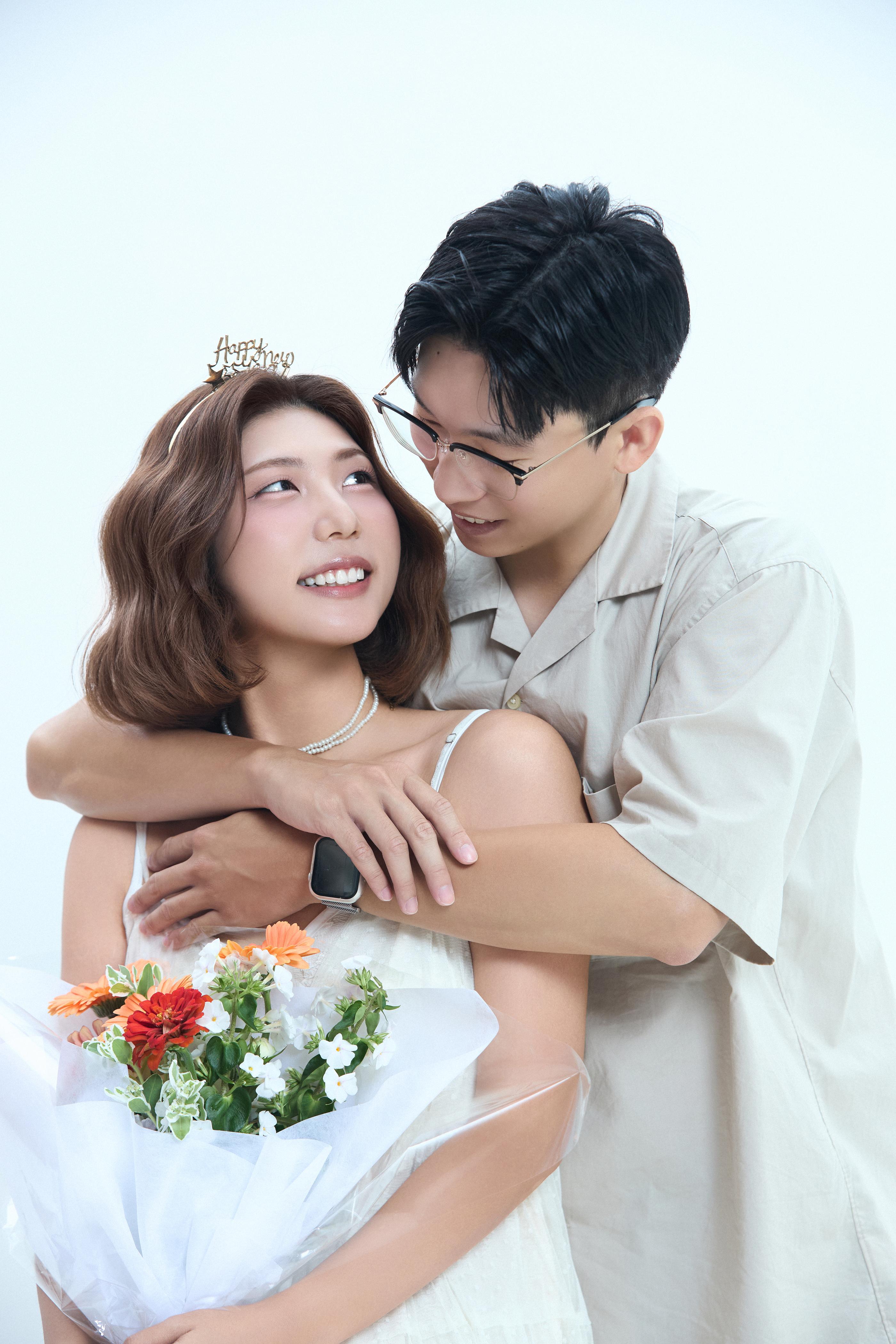 Hongdae | Couple’s Birthday Anniversary Photos 🎂