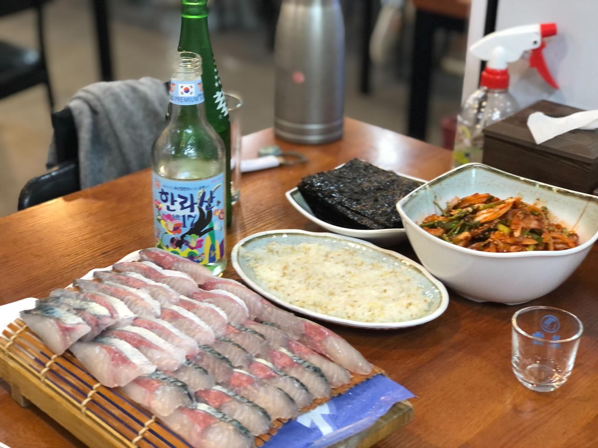 這次濟州島之旅的必吃美食——【鯖魚刺身】：「미영이네」餐廳探訪