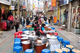 國際市場美食街(국제시장 먹자골목)