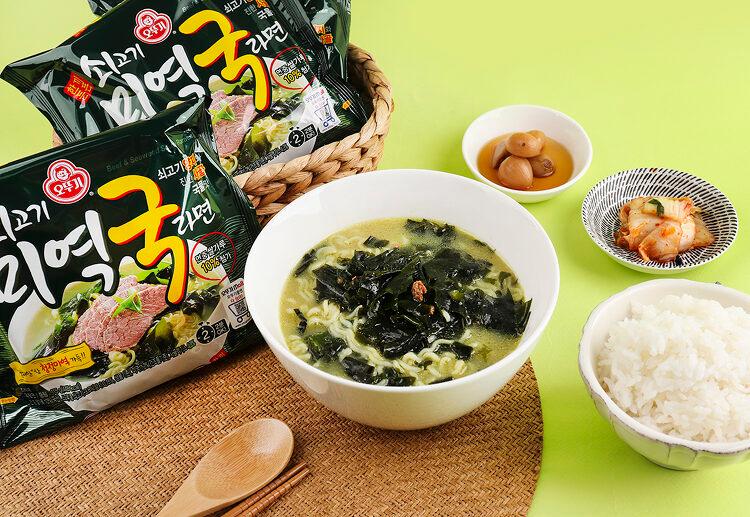 korean brand ottogi's beef seaweed soup ramen prepared as a meal