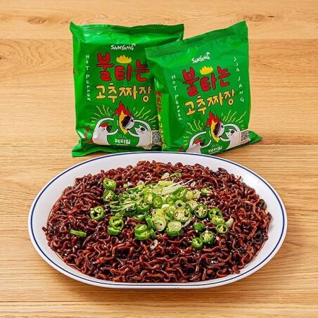 Hot pepper jjajang | Mì tương đen trộn cay Hàn Quốc 