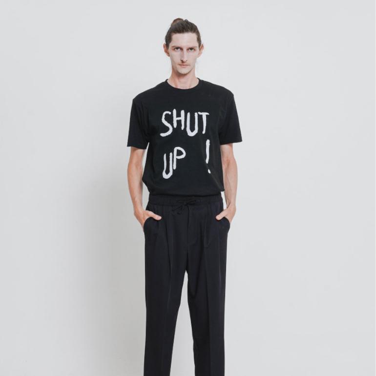 [BTS V] เสื้อยืด Shut Up สี Black