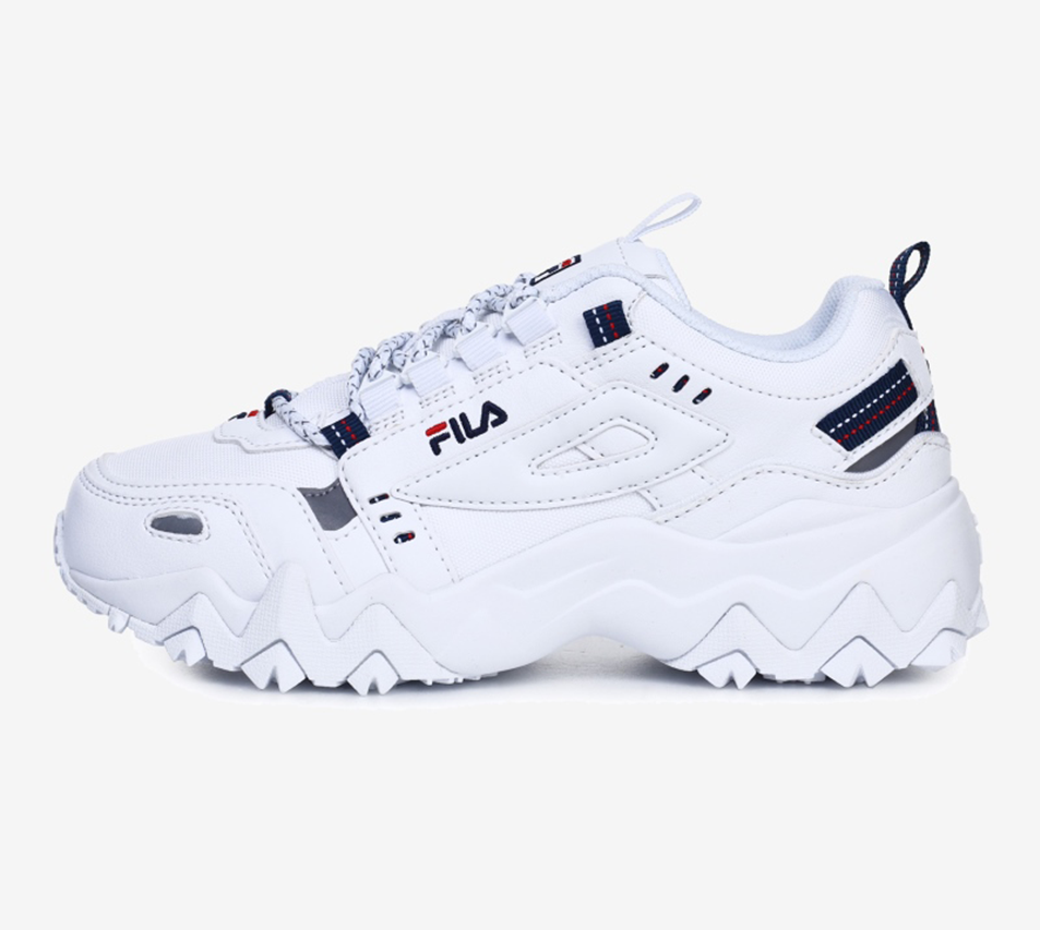 Creatrip: FILA Oakmont TR