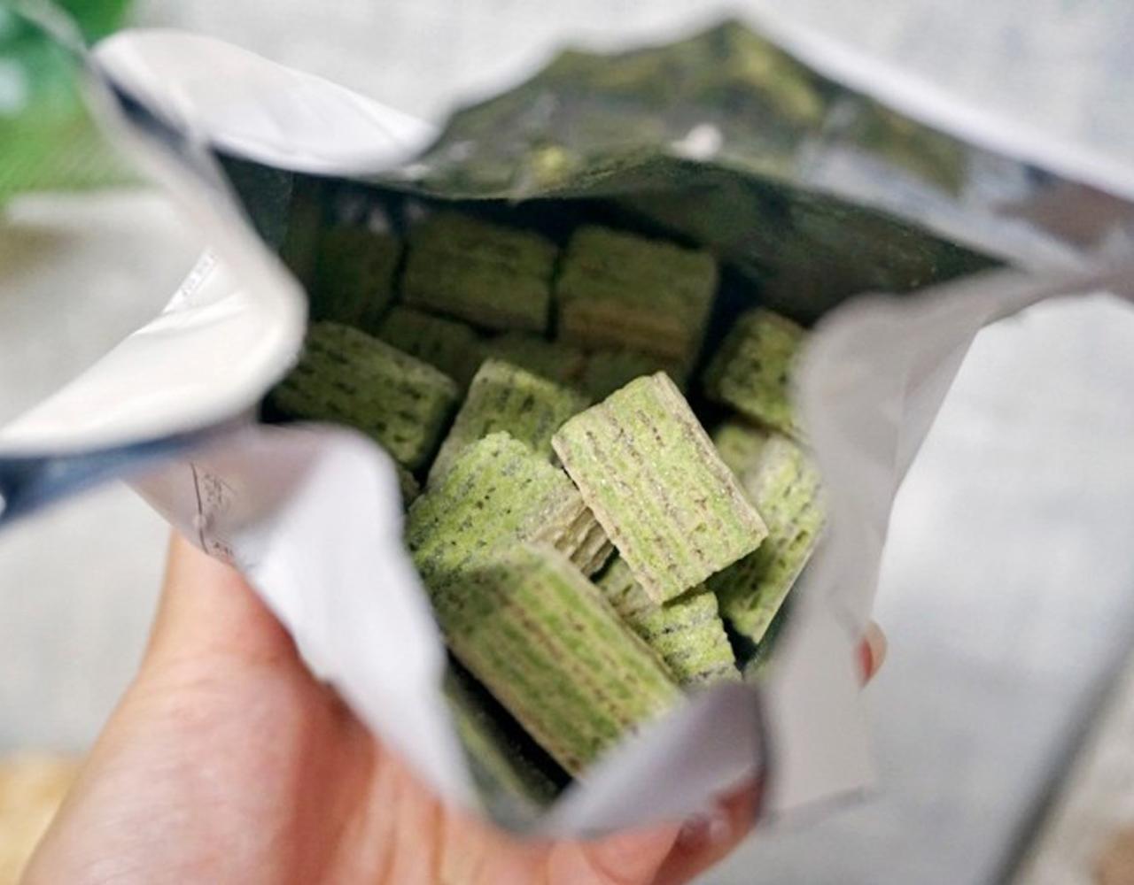 Green Tea Waffers Cube (100g)