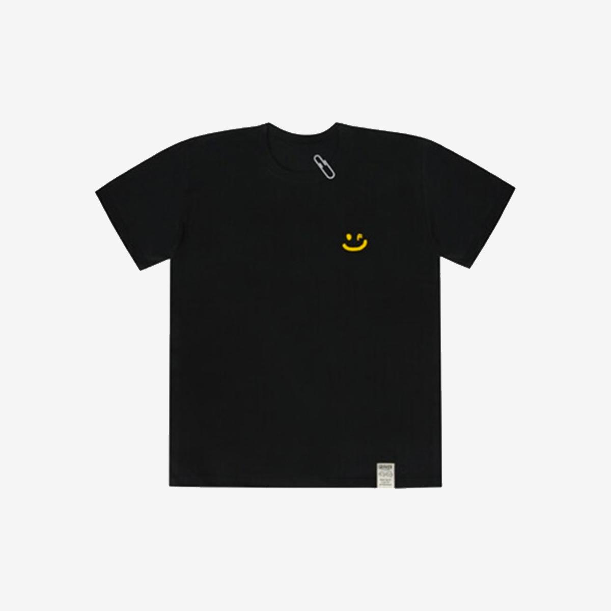 [UNISEX] Small Drawing Smile White Clip Short Sleeve Tee (Black)