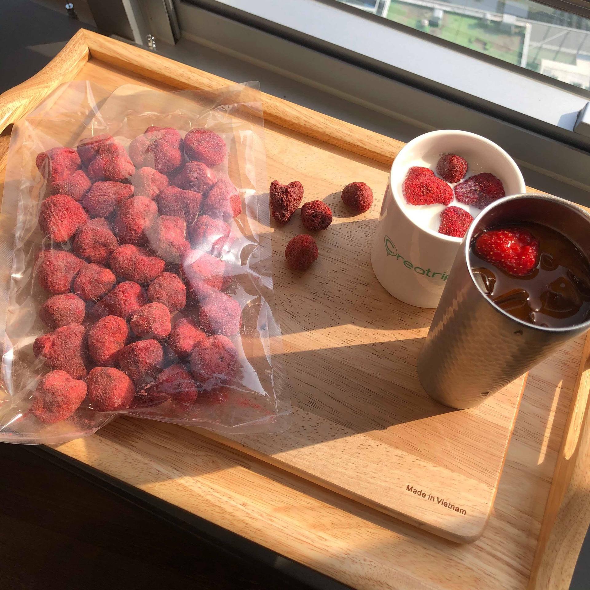 Freeze-dried Strawberries (100g)