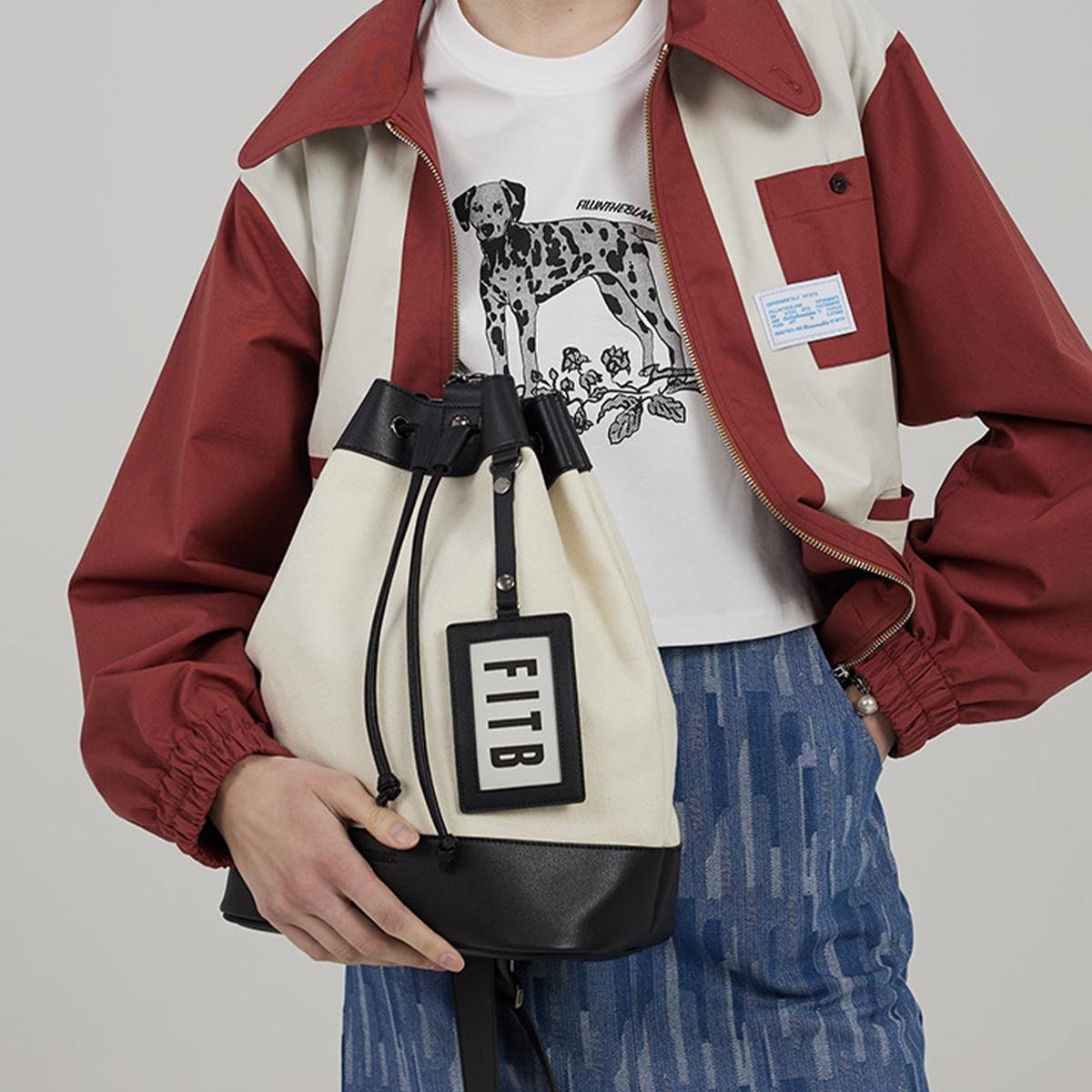 กระเป๋า Yoko Bucket Bag สี iv-bk
