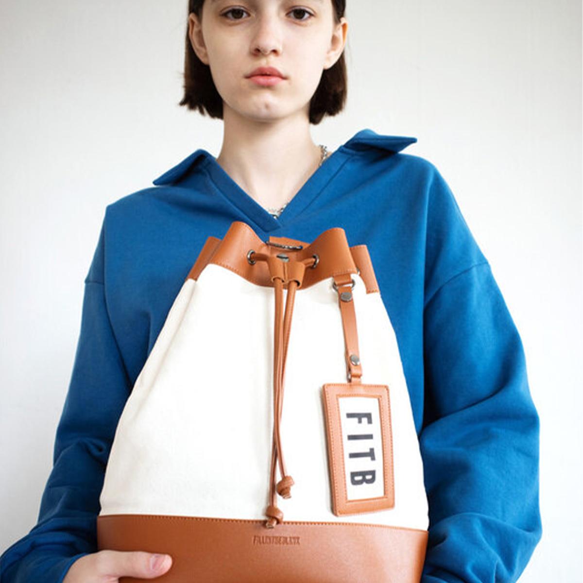 กระเป๋า Yoko Bucket Bag สี iv-br