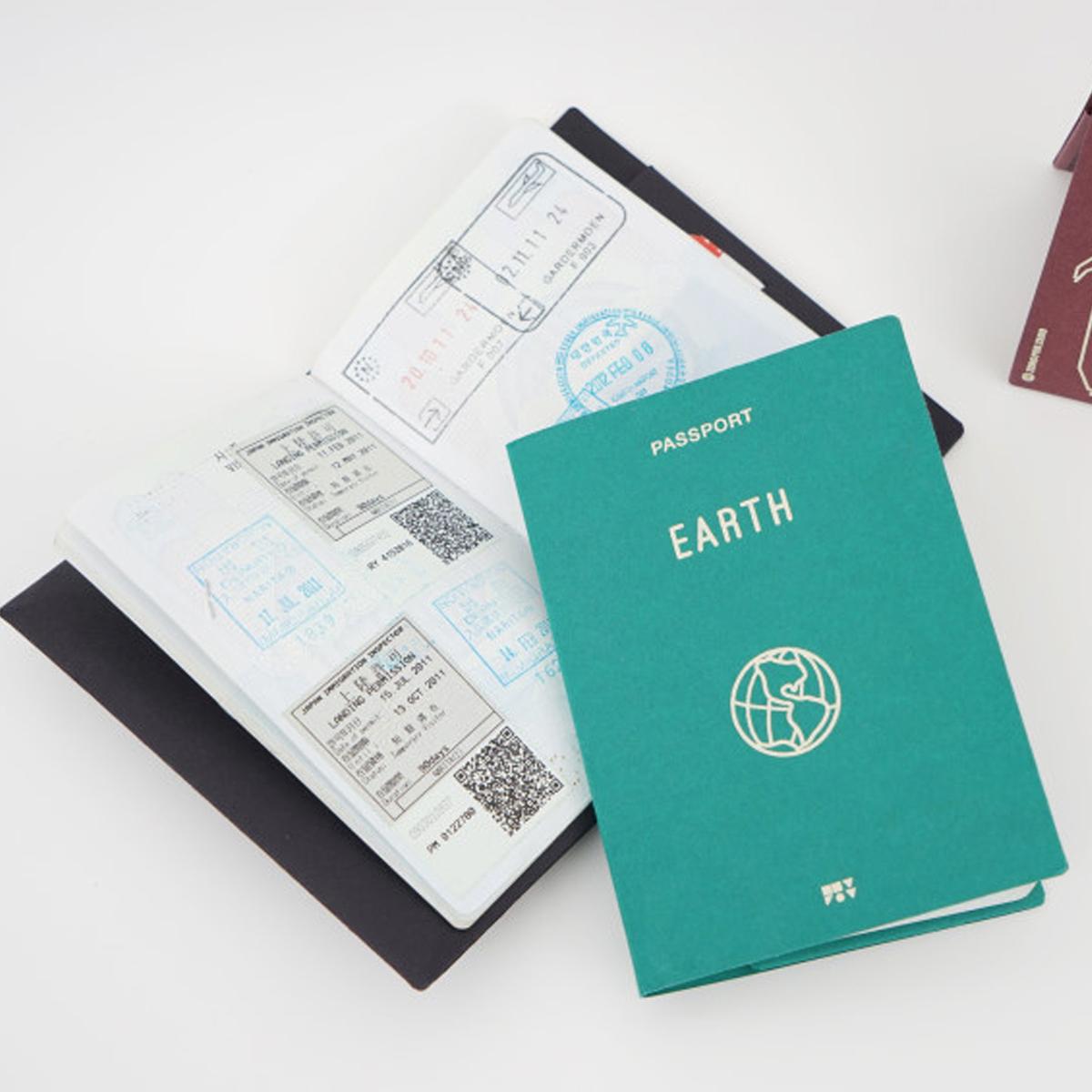 護照保護套（地球-綠）