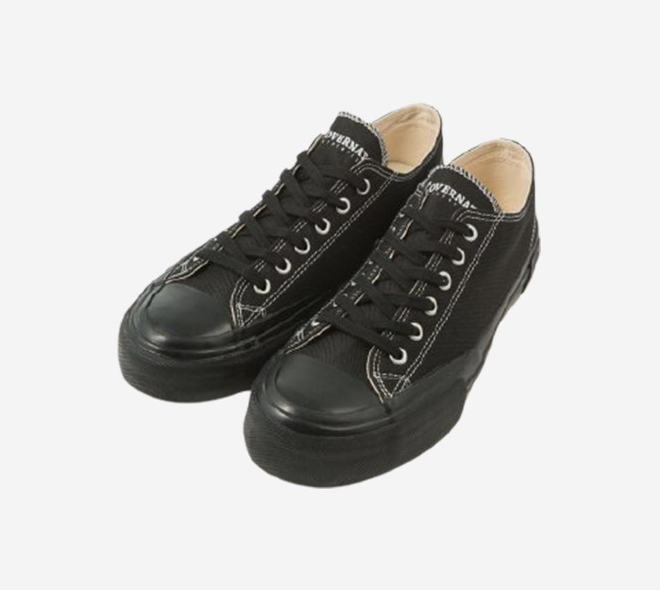 Ｍono系列帆布鞋（黑色）
