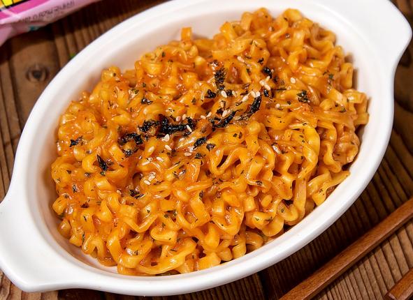 カルボナーラ プルダック炒め麺（4袋入り）