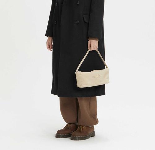 EMIS CORDUROY DAILY LONG HOBO BAG-BEIGE (Creatrip)