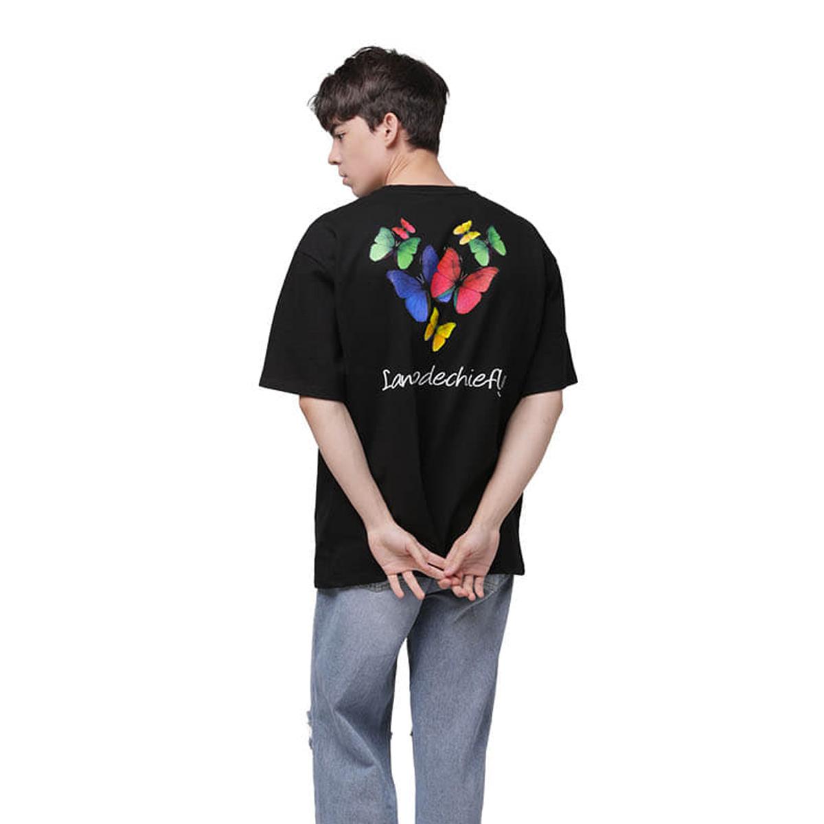 《BTS Jungkook同款》LAMODECHIEFLY蝴蝶愛心T恤（黑色）