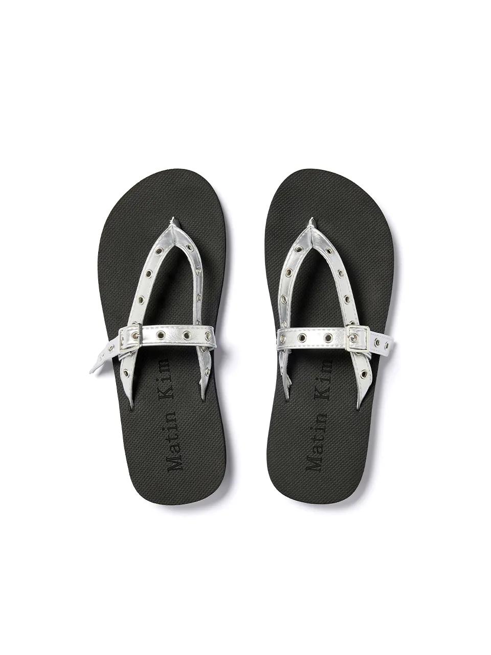 ★MATIN KIM★BUCKLE EYELET SLIPPERS BUCKLE EYELET SLIPPERS IN BLACK – Matin Kim